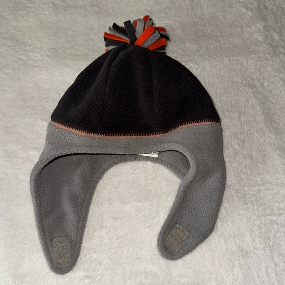 Children’s Place fleece hat (size large 2-4 years) - Picture 3 of 5